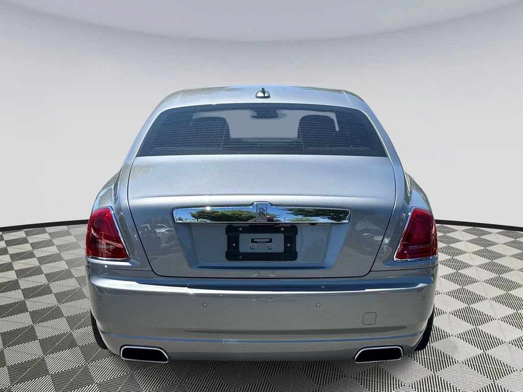 Used 2013 Rolls-Royce Ghost RWD image 3