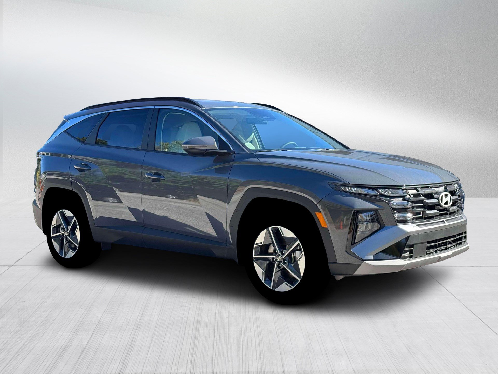 New 2026 Hyundai Tucson SEL w/ Tow & Go Package AWD/4WD image 10