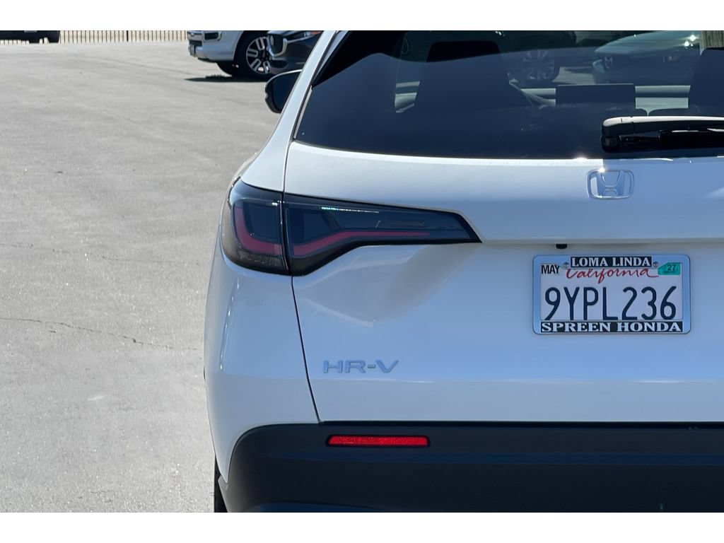Certified 2027 Honda HR-V LX image 43