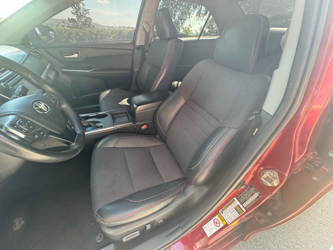 Used 2016 Toyota Camry SE FWD image 20