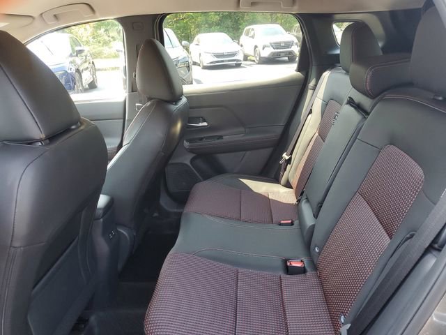 Certified 2025 Nissan Kicks SR FWD image 10