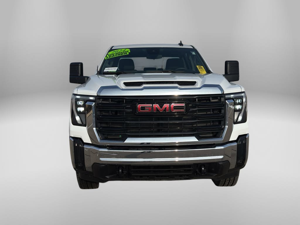 Used 2024 GMC Sierra 2500 Pro image 8