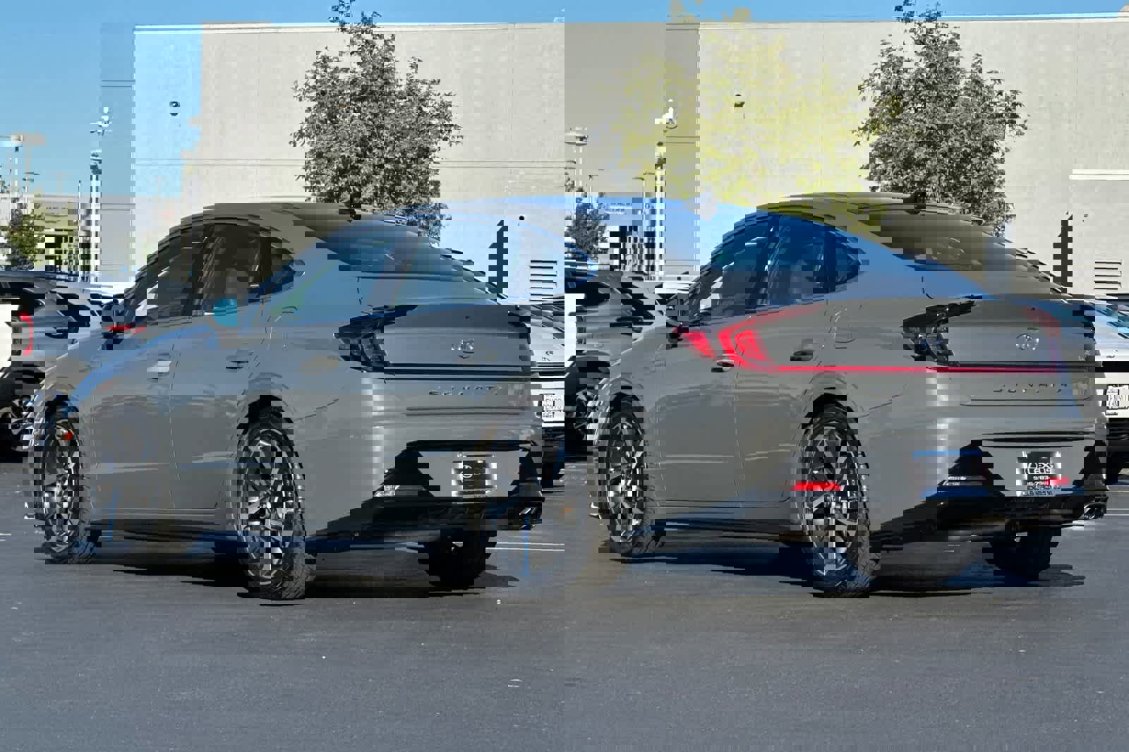 Used 2023 Hyundai Sonata SEL Plus w/ Cargo Package image 7