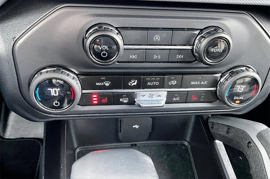 Used 2024 Ford Bronco Big Bend image 30