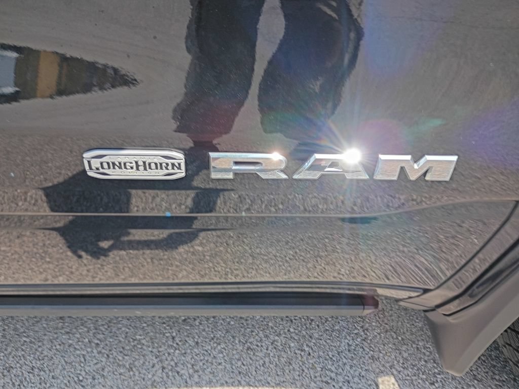 Used 2020 RAM 1500 Longhorn AWD/4WD image 41