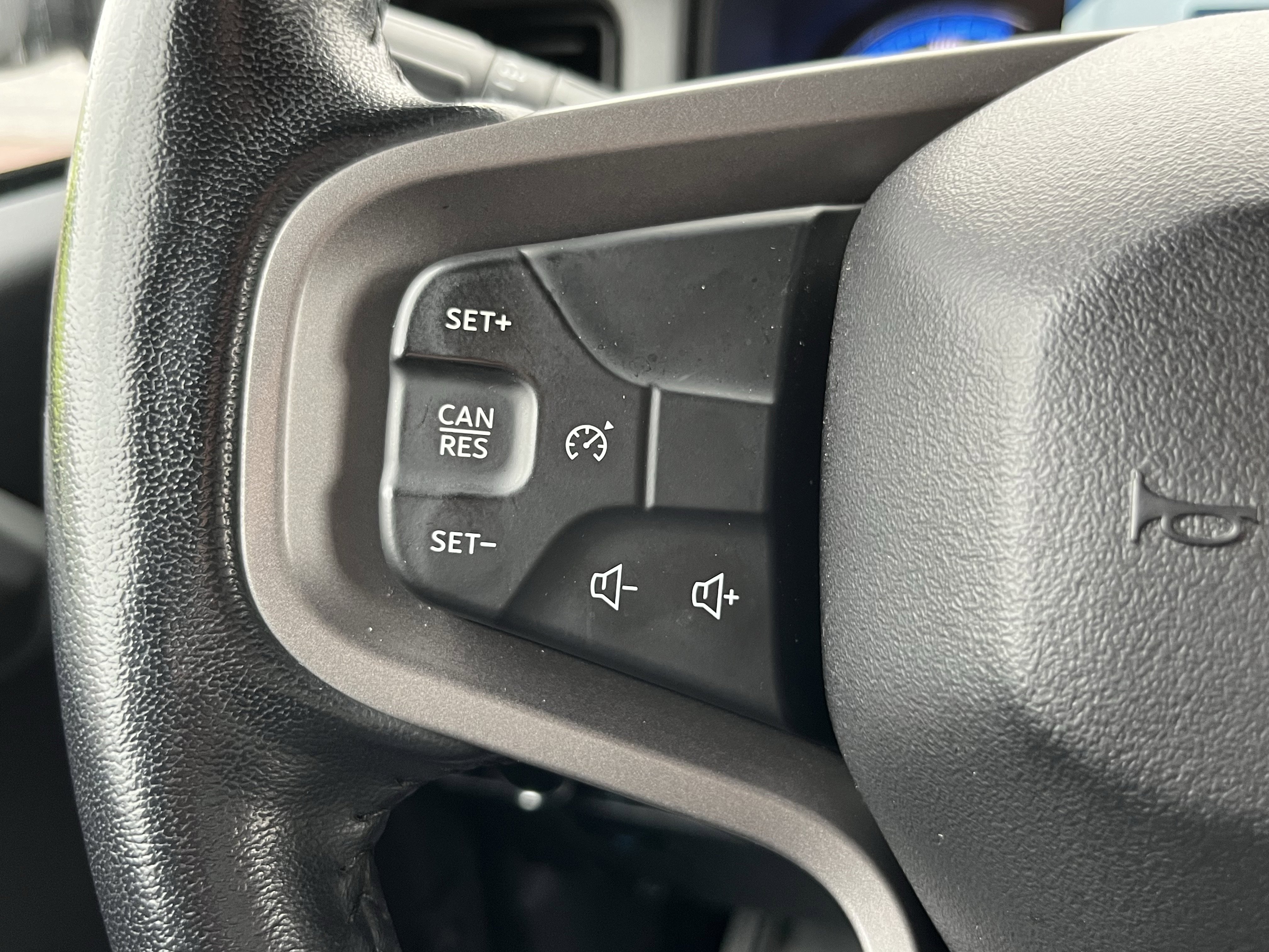 Used 2024 Ford Bronco Black Diamond image 19