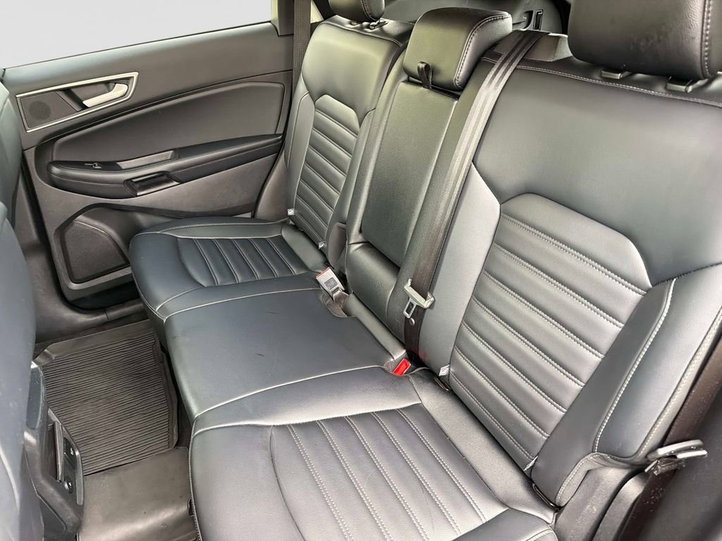Used 2024 Ford Edge SEL w/ Convenience Package AWD/4WD image 12