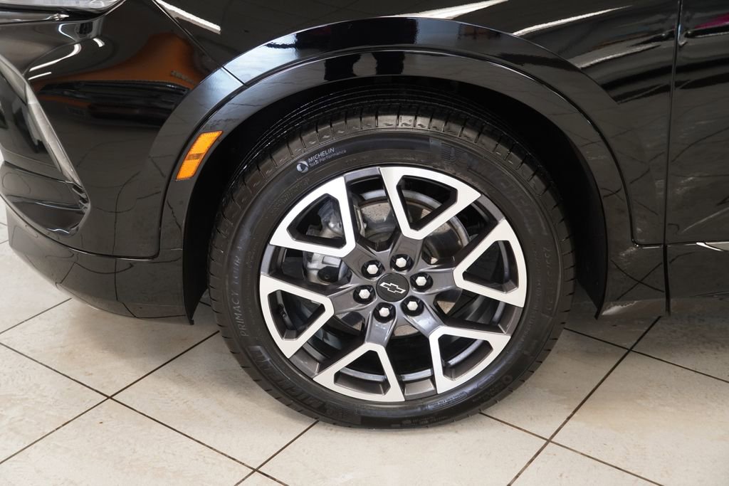 Used 2025 Chevrolet Blazer RS w/ LPO, Floor Liner Package AWD/4WD image 20