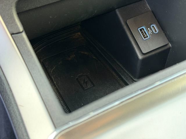 Used 2022 Ford Edge SEL w/ Convenience Package image 29