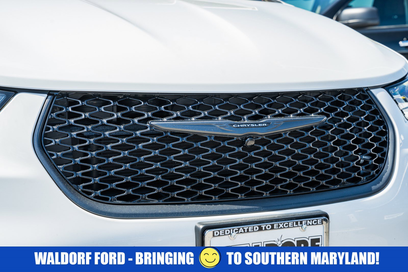 Used 2022 Chrysler Pacifica Touring-L w/ S Appearance Package AWD/4WD image 25