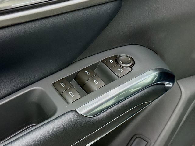 New 2026 Chevrolet Traverse LT w/ Midnight/Sport Edition FWD image 20