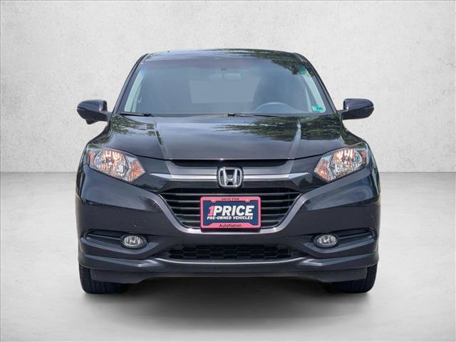 Used 2018 Honda HR-V EX image 2