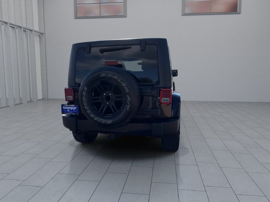 Used 2017 Jeep Wrangler Unlimited Sahara AWD/4WD image 7