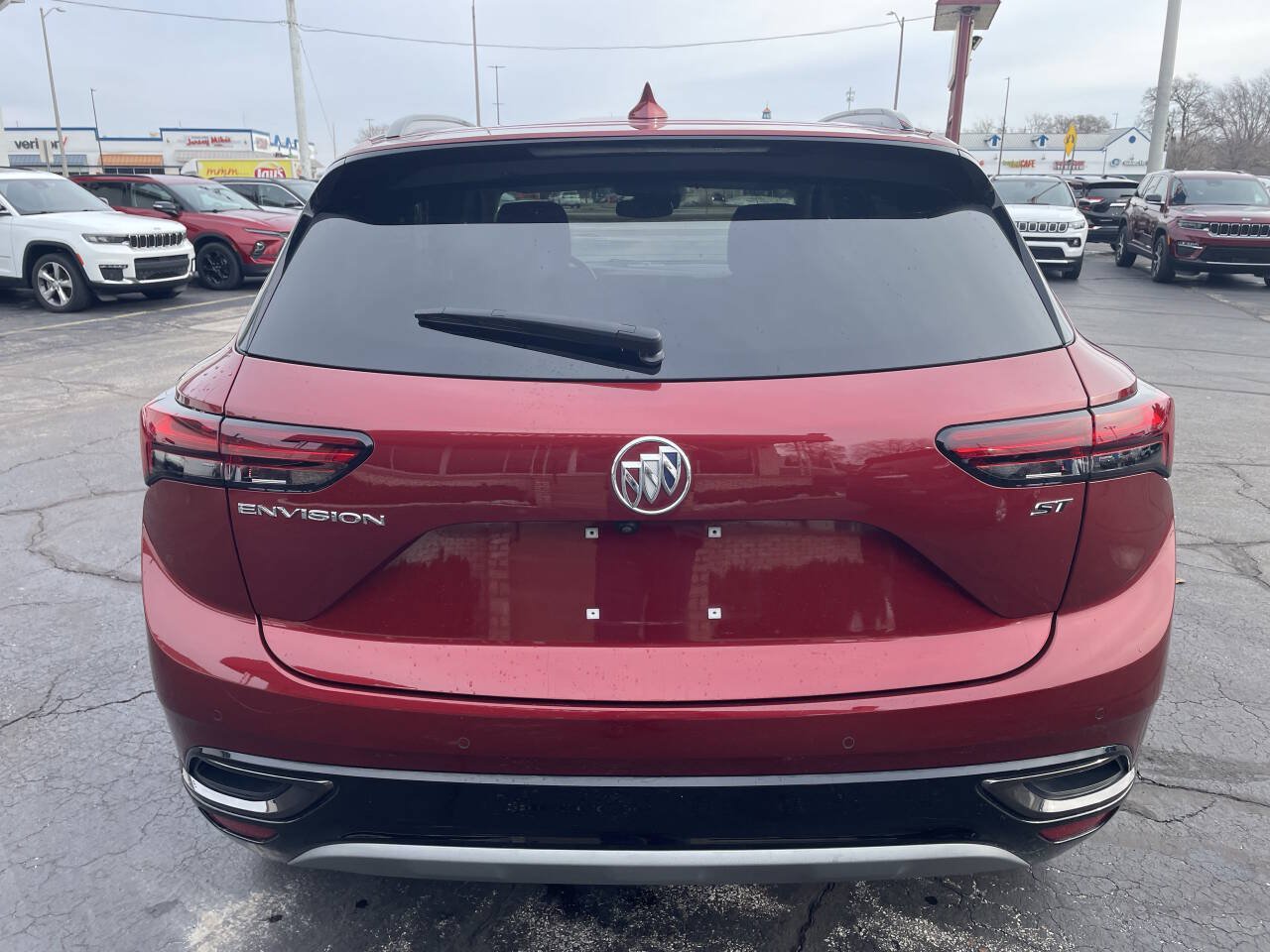 Used 2023 Buick Envision Preferred FWD image 7