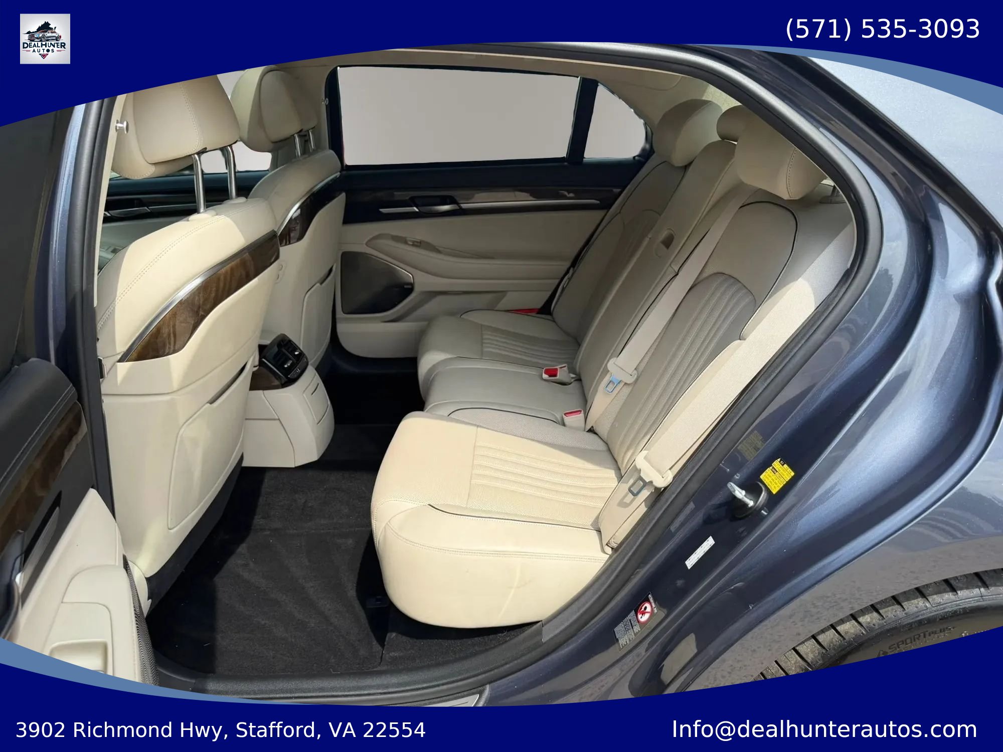 Used 2017 Genesis G90 3.3T Premium AWD/4WD image 22