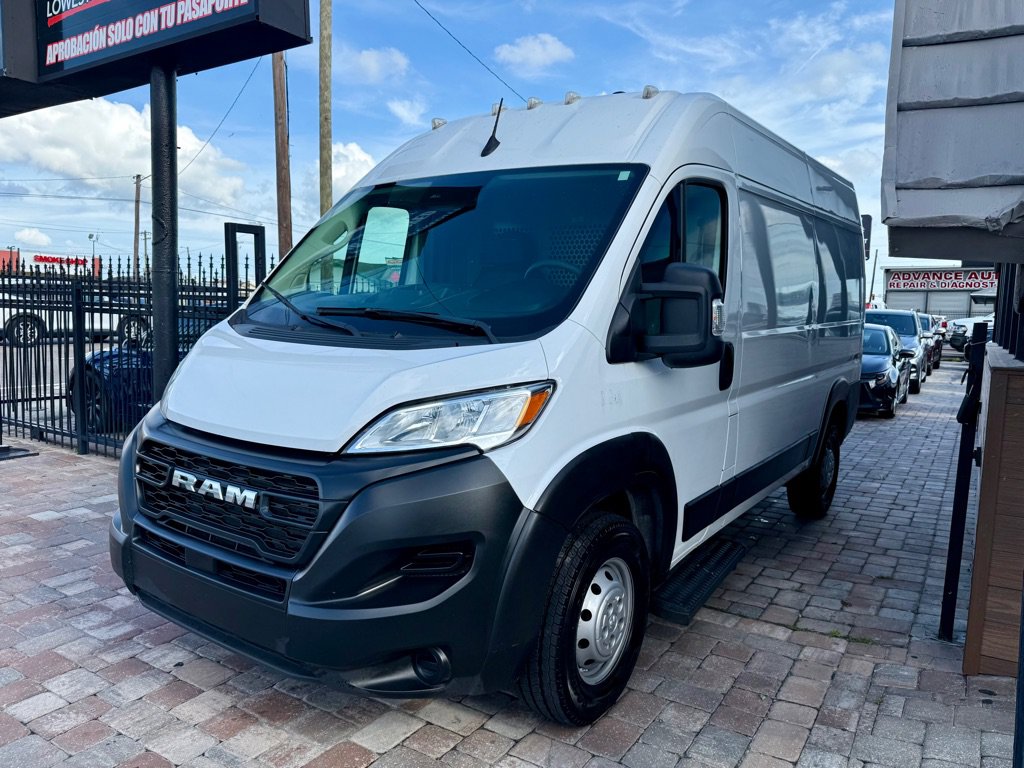 Used 2023 RAM ProMaster 2500 FWD image 5