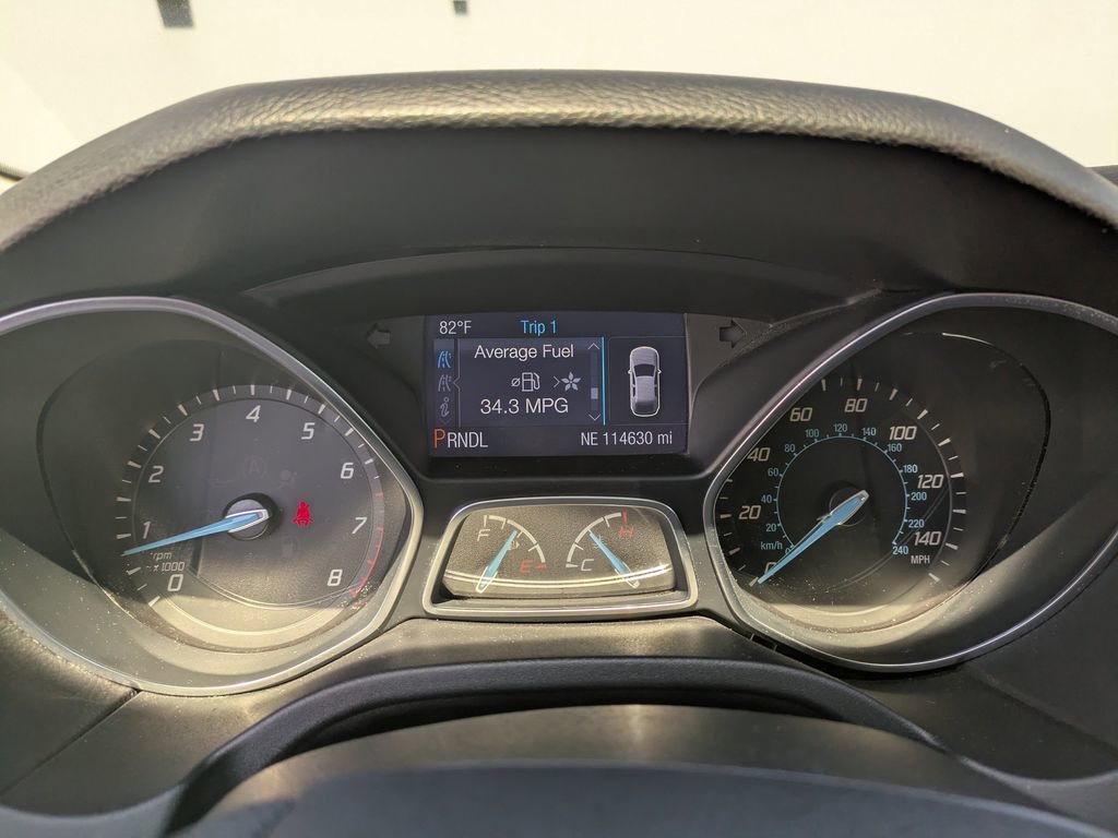 Used 2014 Ford Focus SE w/ SE Winter Package image 24