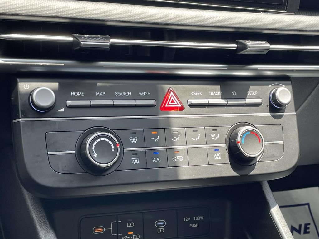 Certified 2026 Hyundai Tucson SE FWD image 27