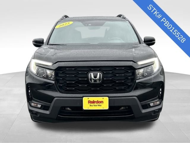 Used 2023 Honda Passport Elite image 2