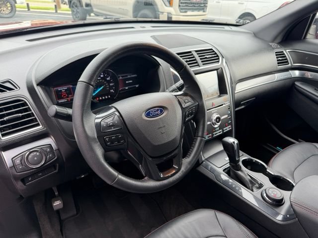 Used 2018 Ford Explorer Sport AWD/4WD image 21