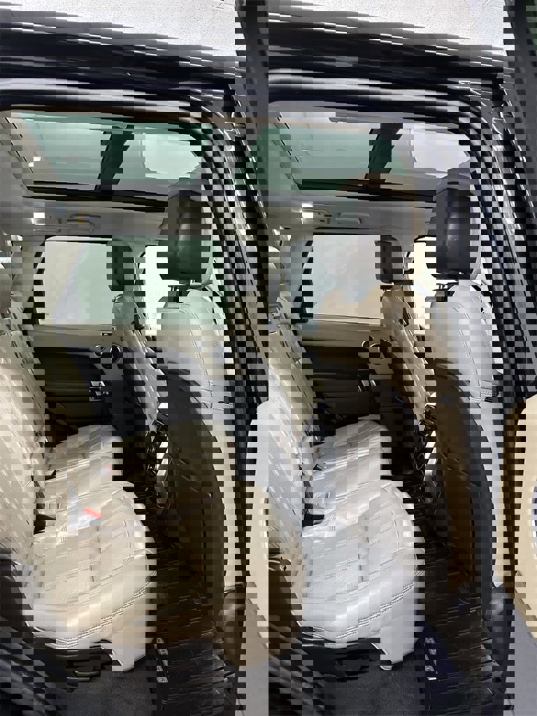 Used 2018 Land Rover Range Rover Sport HSE image 34