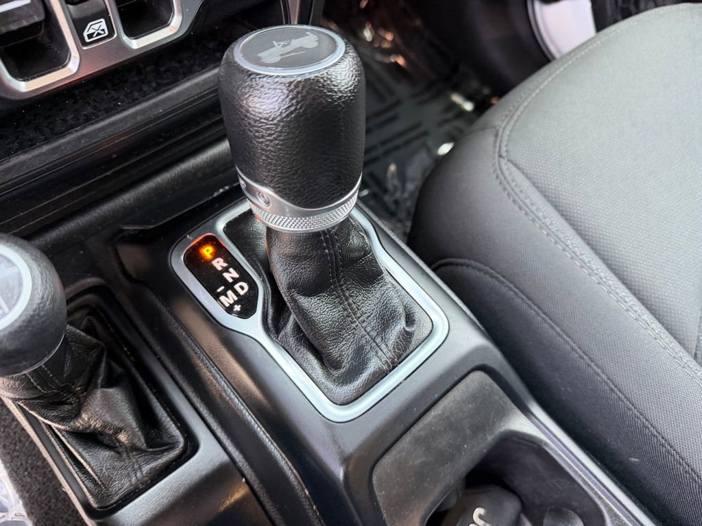 Used 2023 Jeep Wrangler Sport S image 25