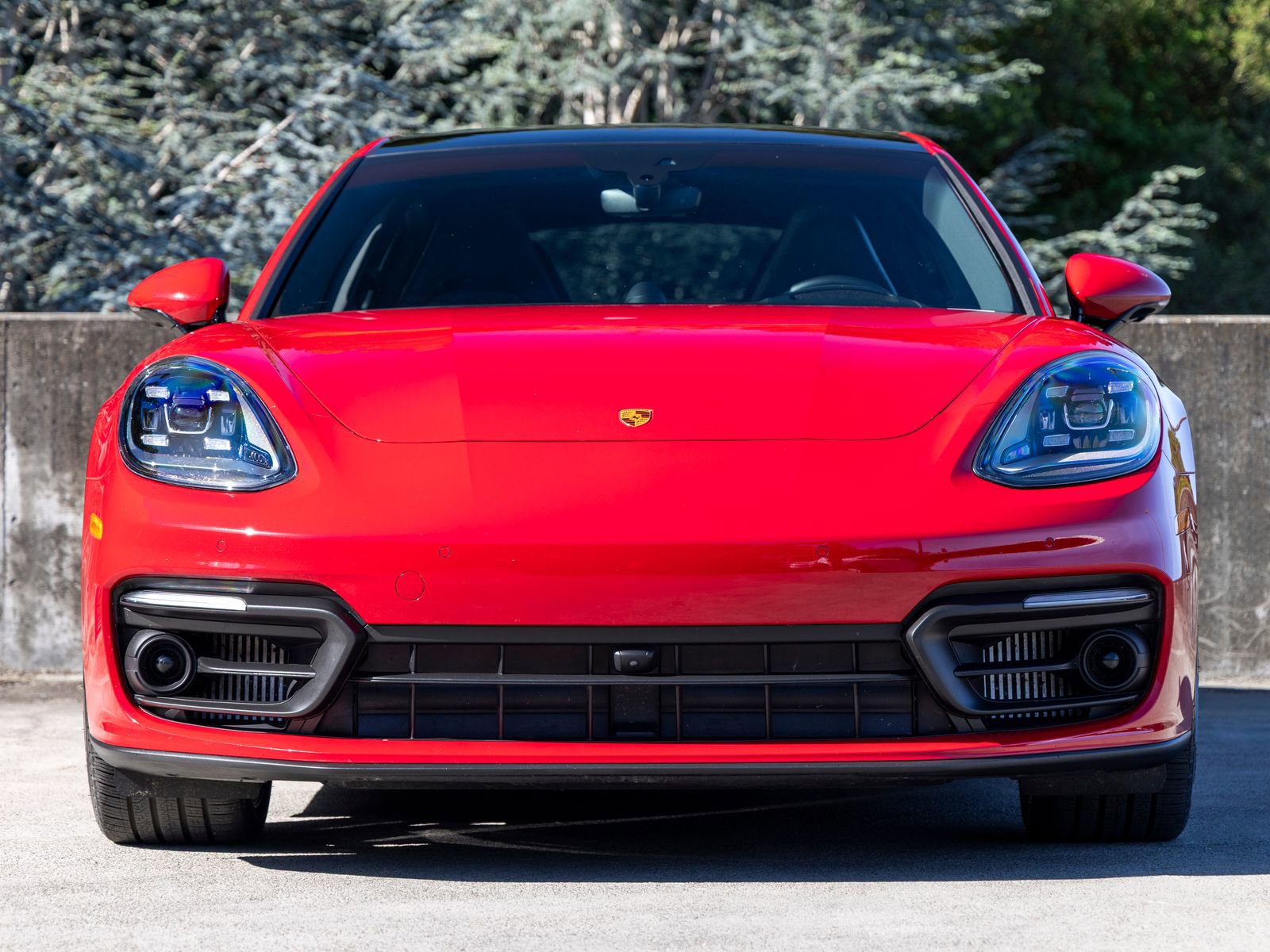 Certified 2023 Porsche Panamera Platinum Edition image 8