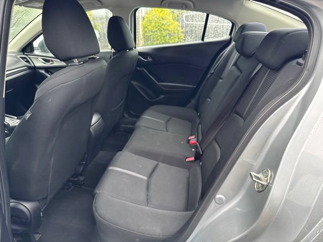 Used 2017 MAZDA MAZDA3 Sport w/ Preferred Equipment Package FWD image 18