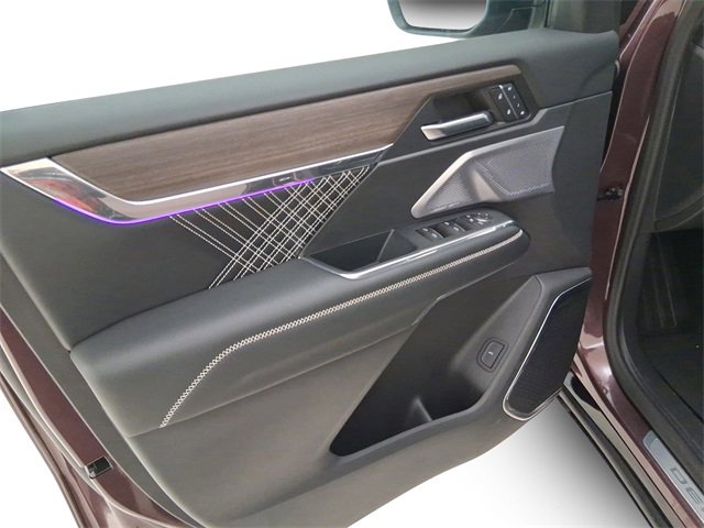 Certified 2024 GMC Acadia Denali w/ Super Cruise Package image 13