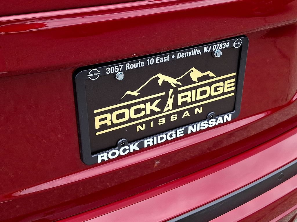 Used 2023 Nissan Kicks SR FWD image 30