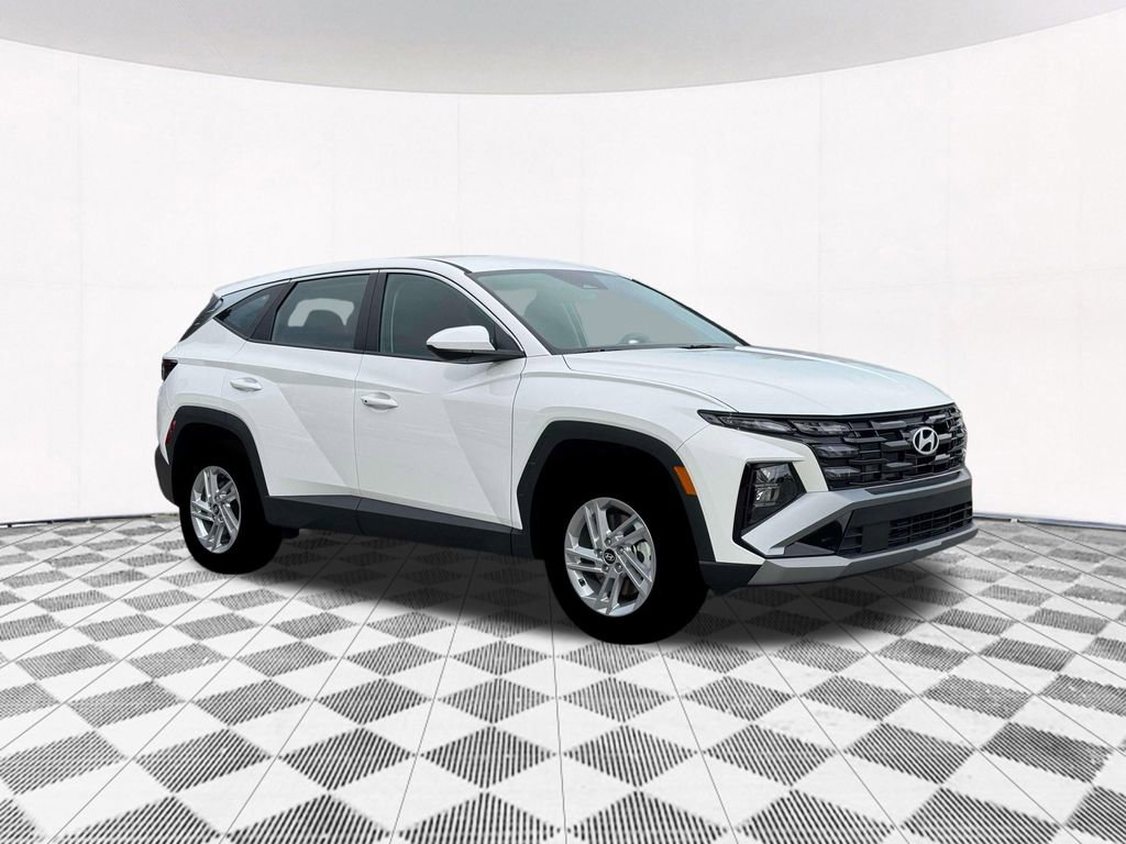 New 2026 Hyundai Tucson SE image 16