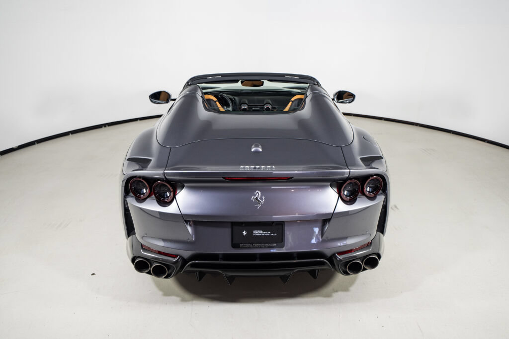 Used 2022 Ferrari 812 GTS RWD image 10
