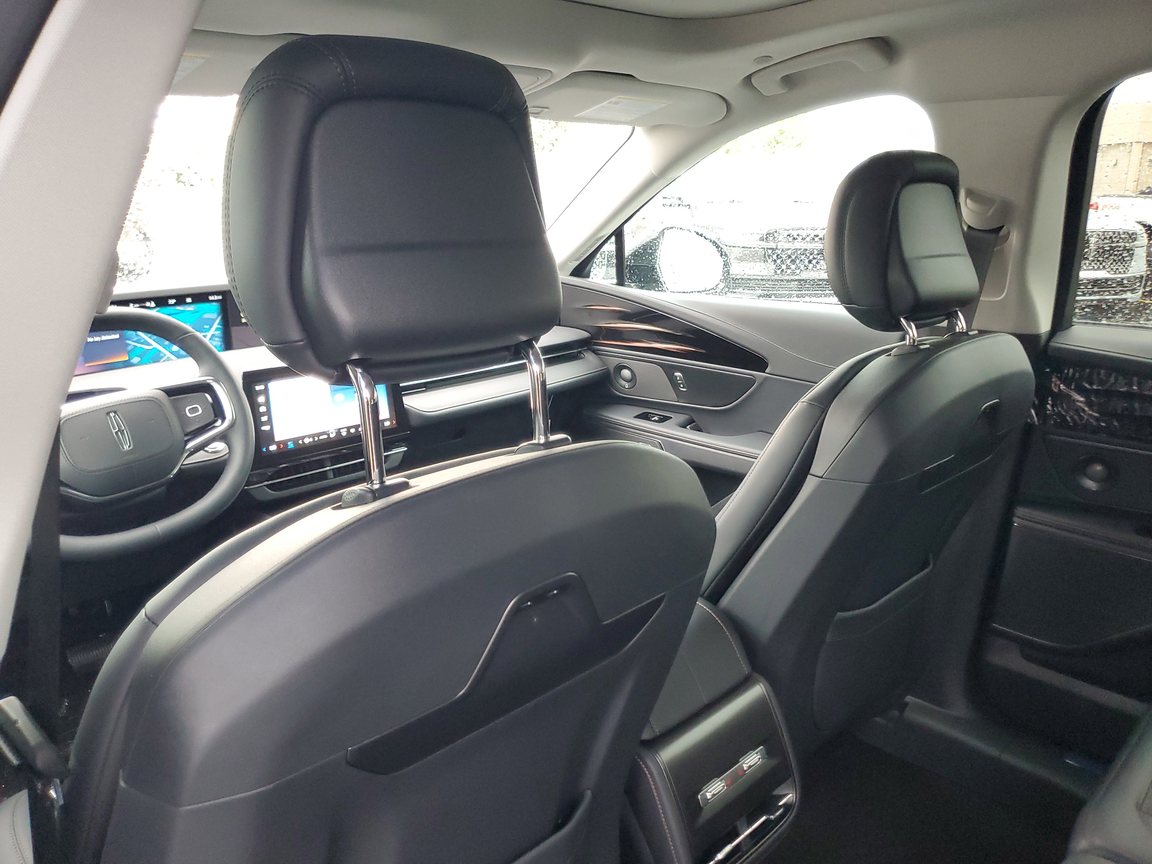 New 2026 Lincoln Nautilus Reserve w/ Jet Appearance Package AWD/4WD image 28