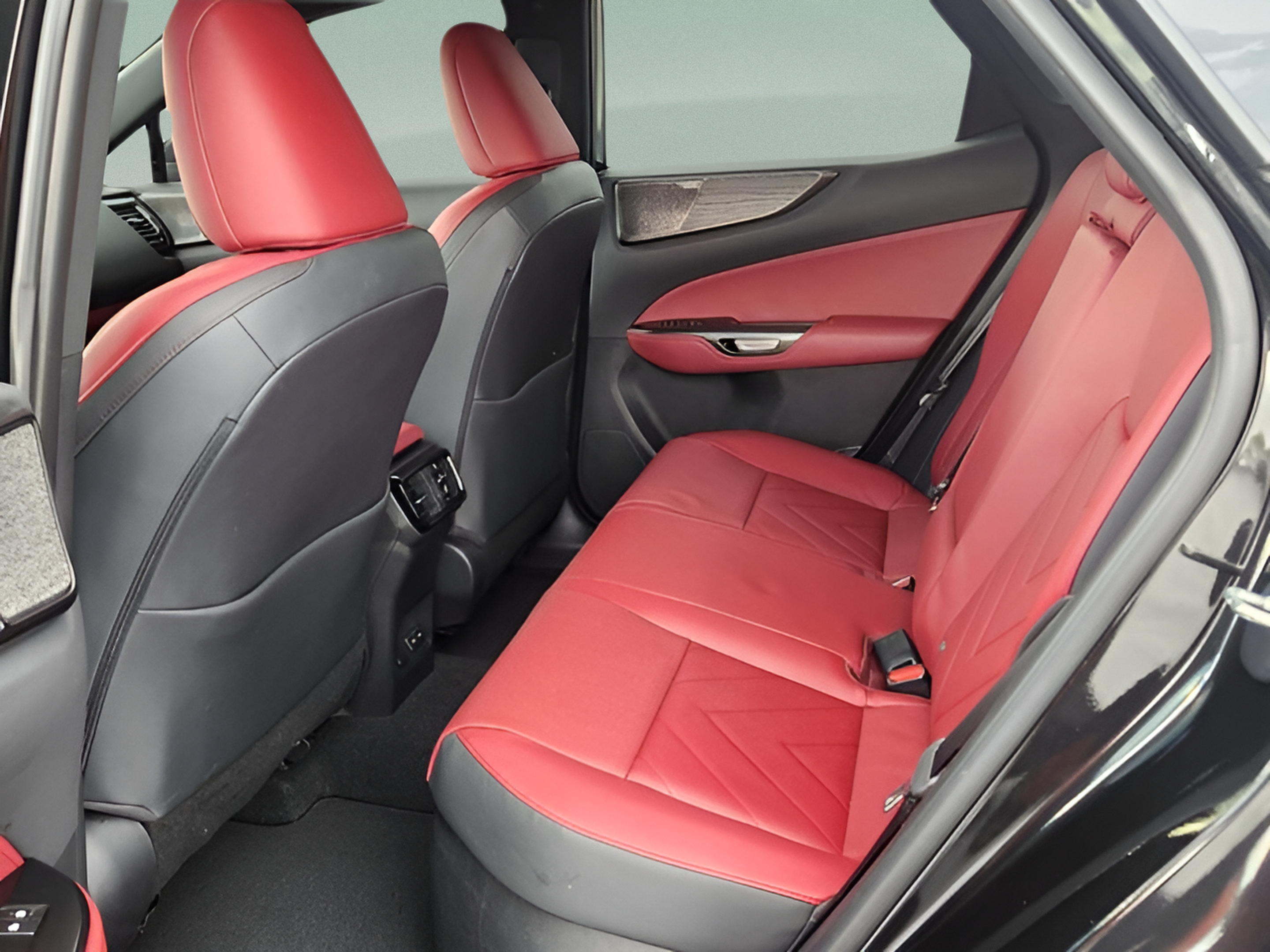 Certified 2024 Lexus NX 350h AWD w/ Vision Package image 11