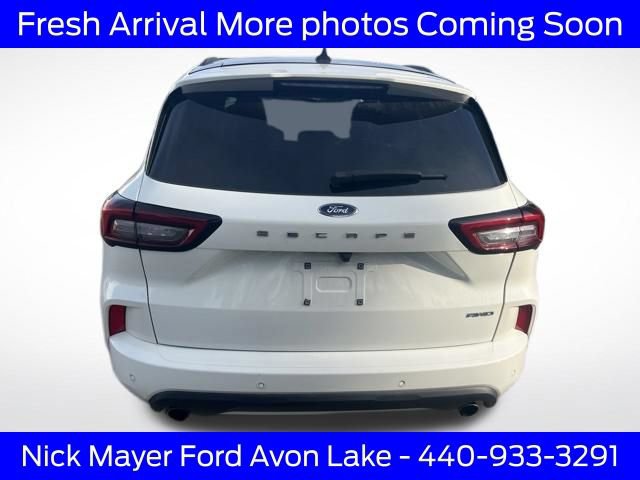 Used 2024 Ford Escape ST-Line w/ Tech Pack #1 AWD/4WD image 8
