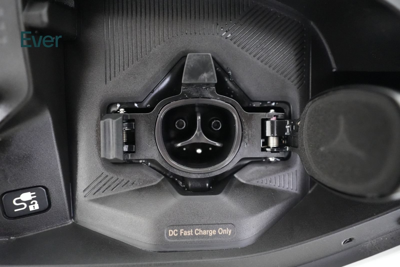 Used 2026 Nissan Leaf Platinum+ FWD image 28