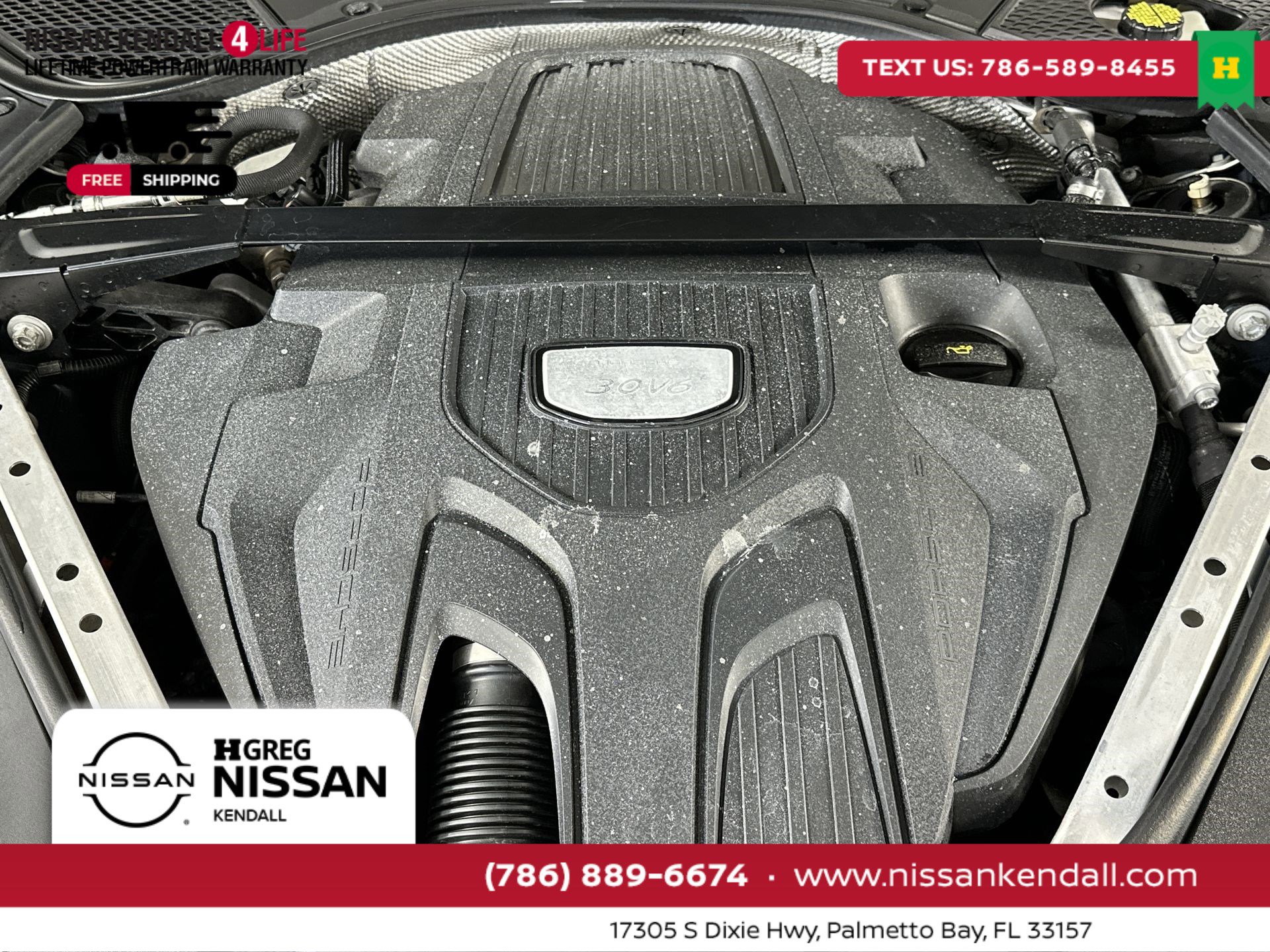 Used 2018 Porsche Panamera 4 image 32