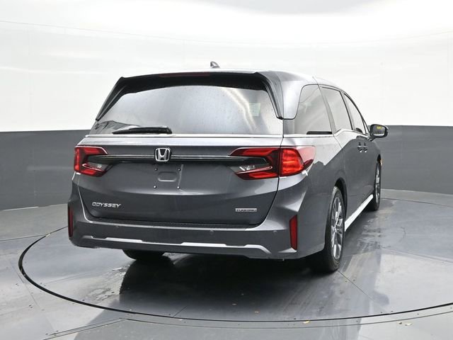 New 2026 Honda Odyssey Touring image 11