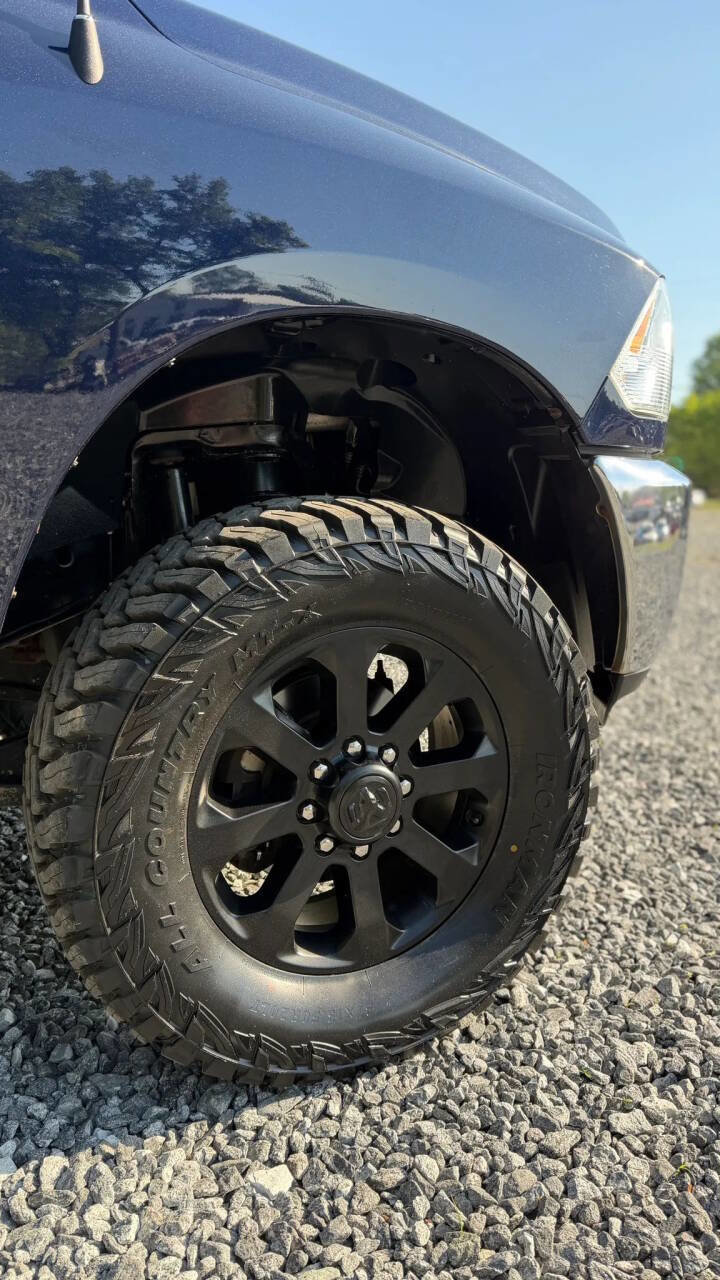 Used 2014 RAM 2500 SLT w/ Luxury Group image 11