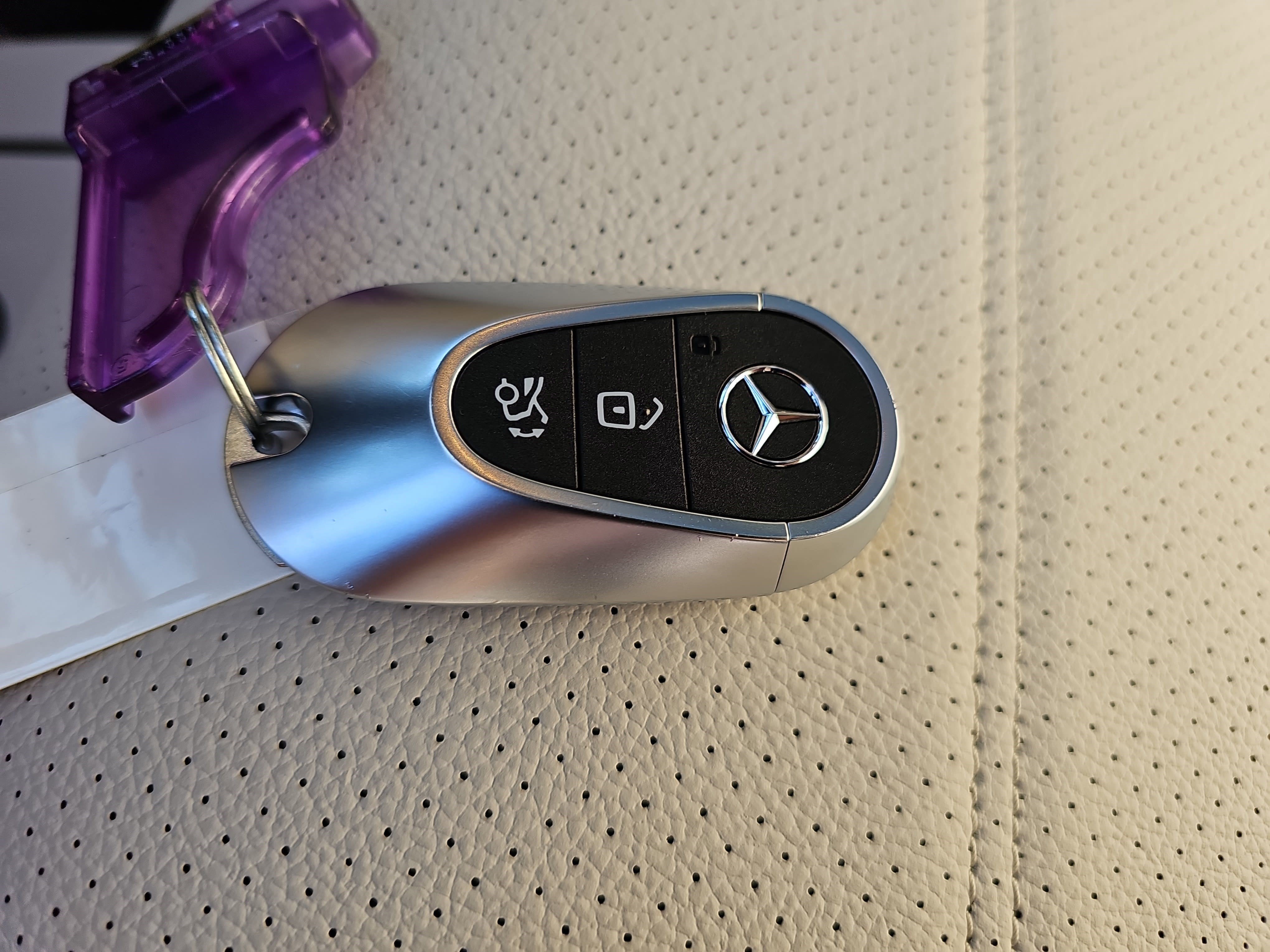 Certified 2025 Mercedes-Benz C 300 Sedan image 38