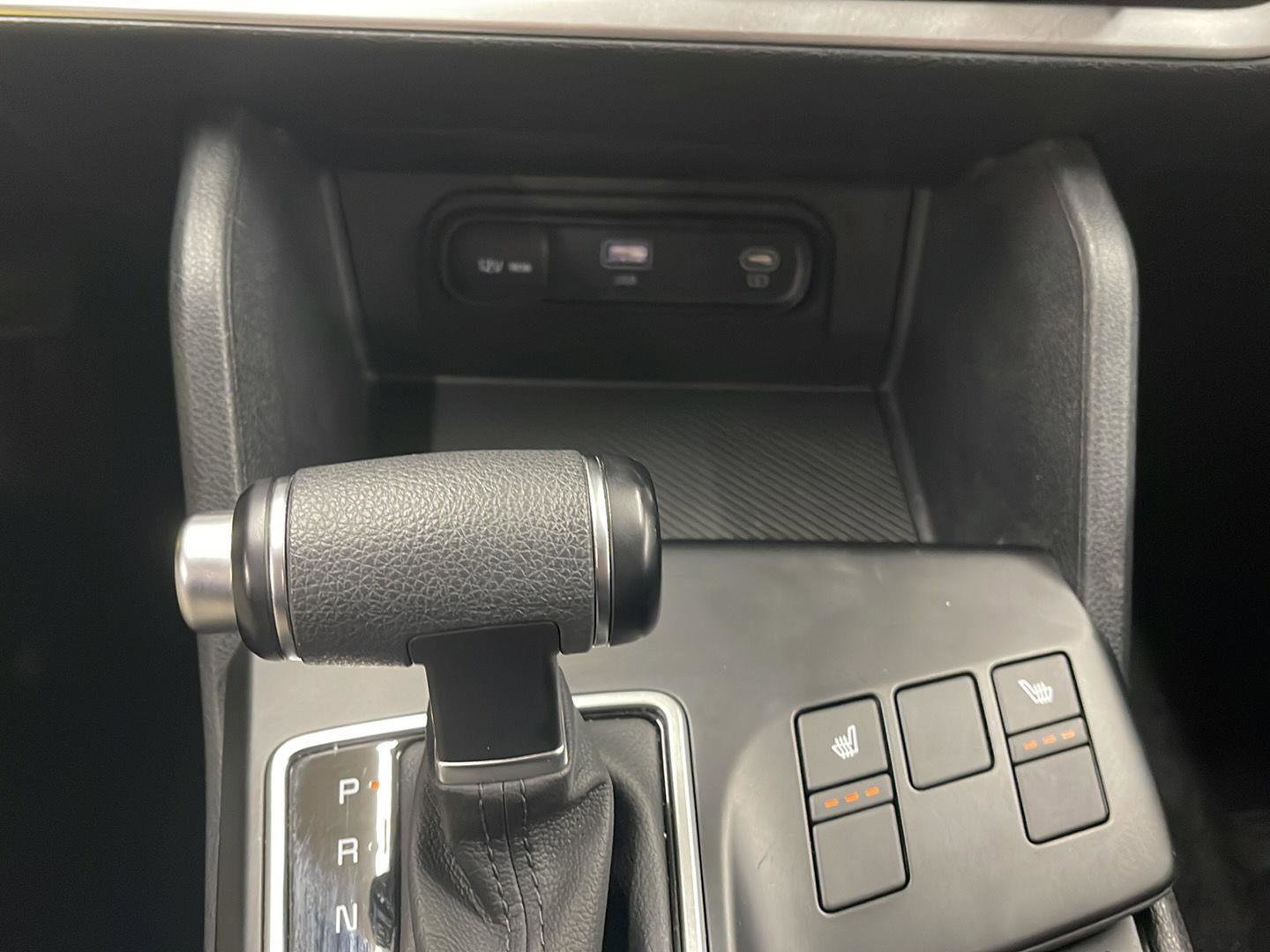 Used 2025 Kia Sportage LX AWD/4WD image 17