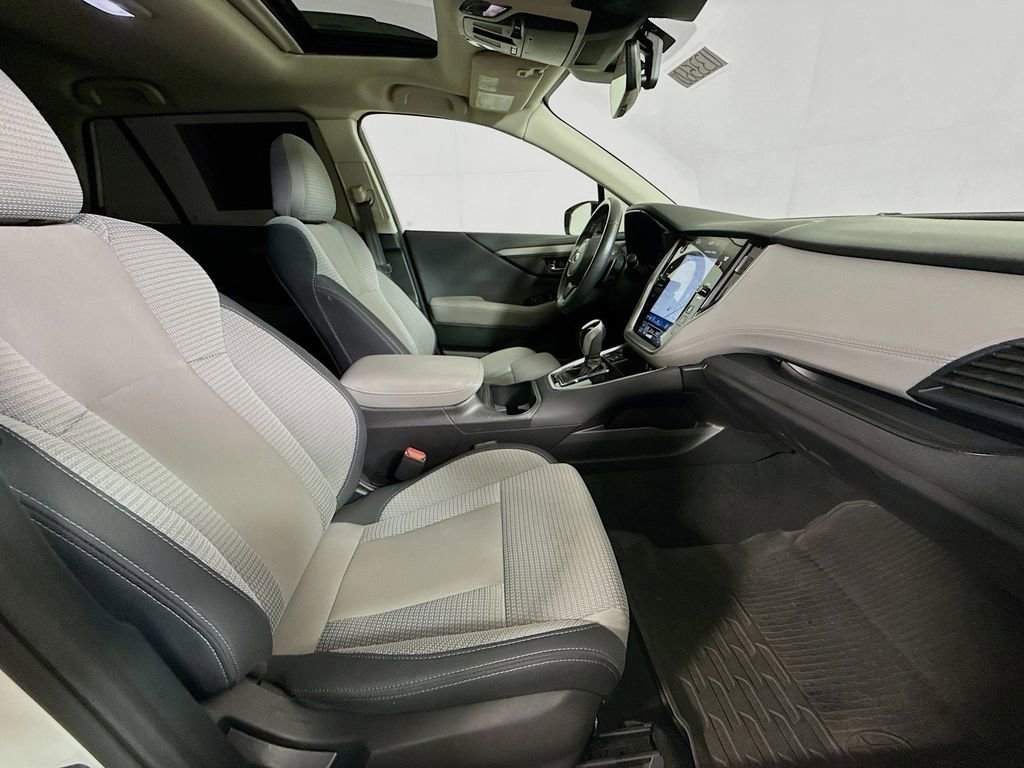 Used 2024 Subaru Outback Premium AWD/4WD image 28