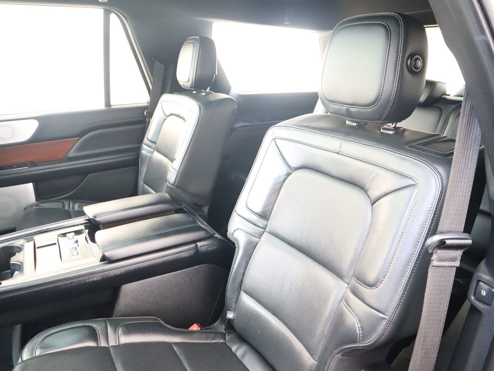 Used 2018 Lincoln Navigator Reserve w/ Technology Package AWD/4WD image 50