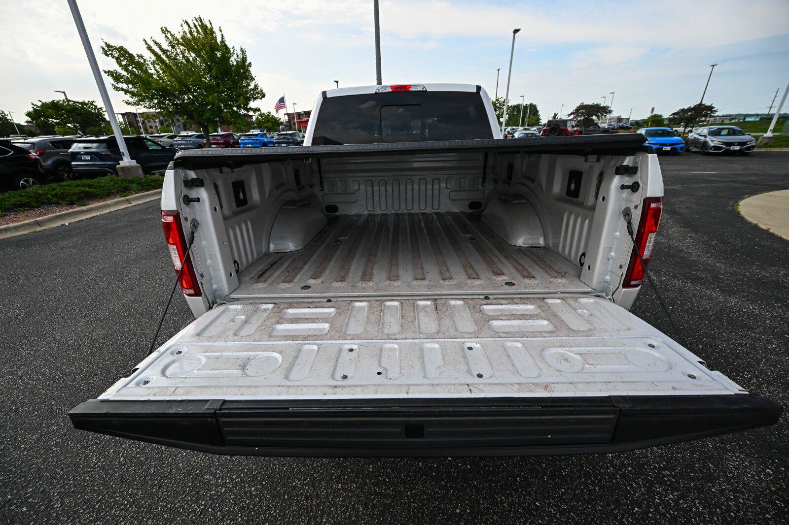 Used 2019 Ford F150 Lariat w/ Trailer Tow Package AWD/4WD image 17