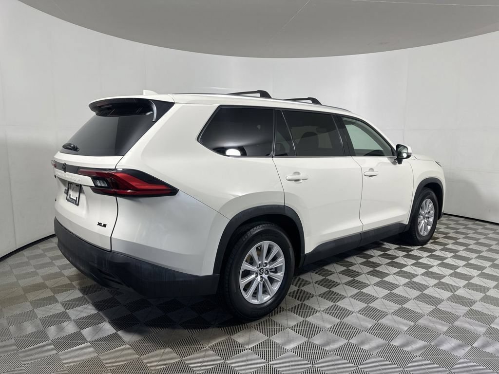 Used 2024 Toyota Grand Highlander AWD image 22