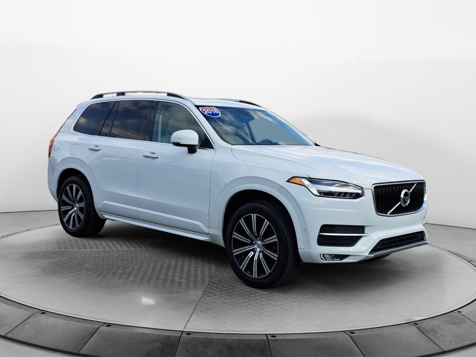 Used 2018 Volvo XC90 T5 Momentum w/ Convenience Package