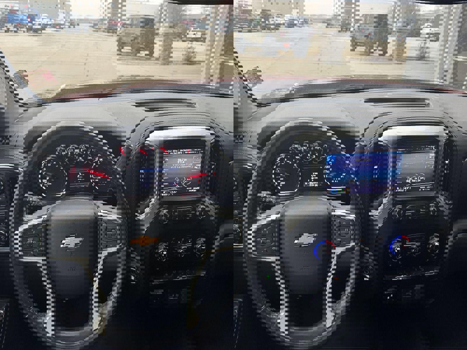 Used 2021 Chevrolet Silverado 1500 LT image 15