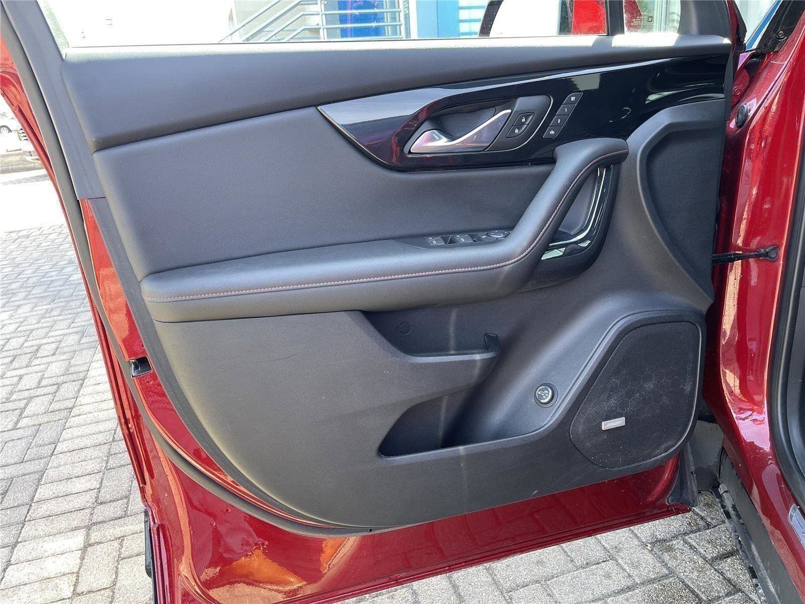 Used 2023 Chevrolet Blazer RS w/ Driver Confidence II Package AWD/4WD image 14