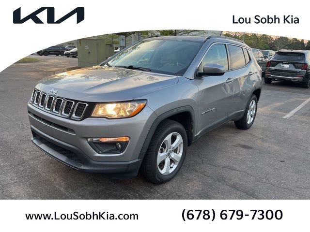 Used 2018 Jeep Compass Latitude image 1