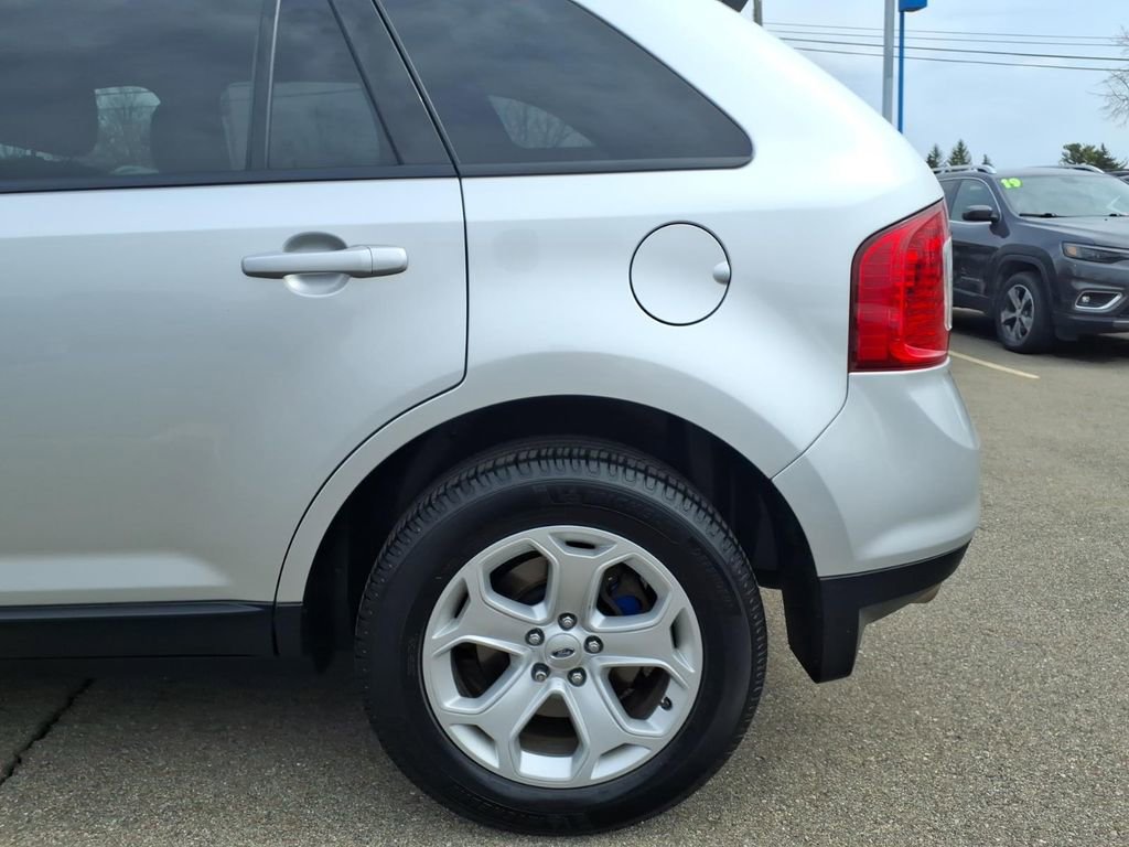 Used 2014 Ford Edge SEL FWD image 20